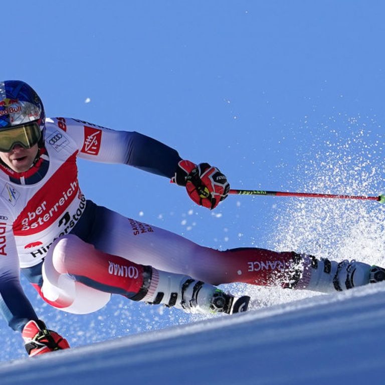 1600x900_1583153686008.podio_slalom_maschile